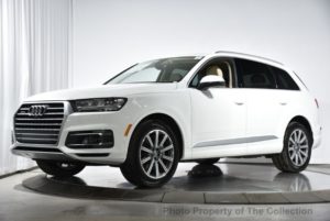 White Audi Q7